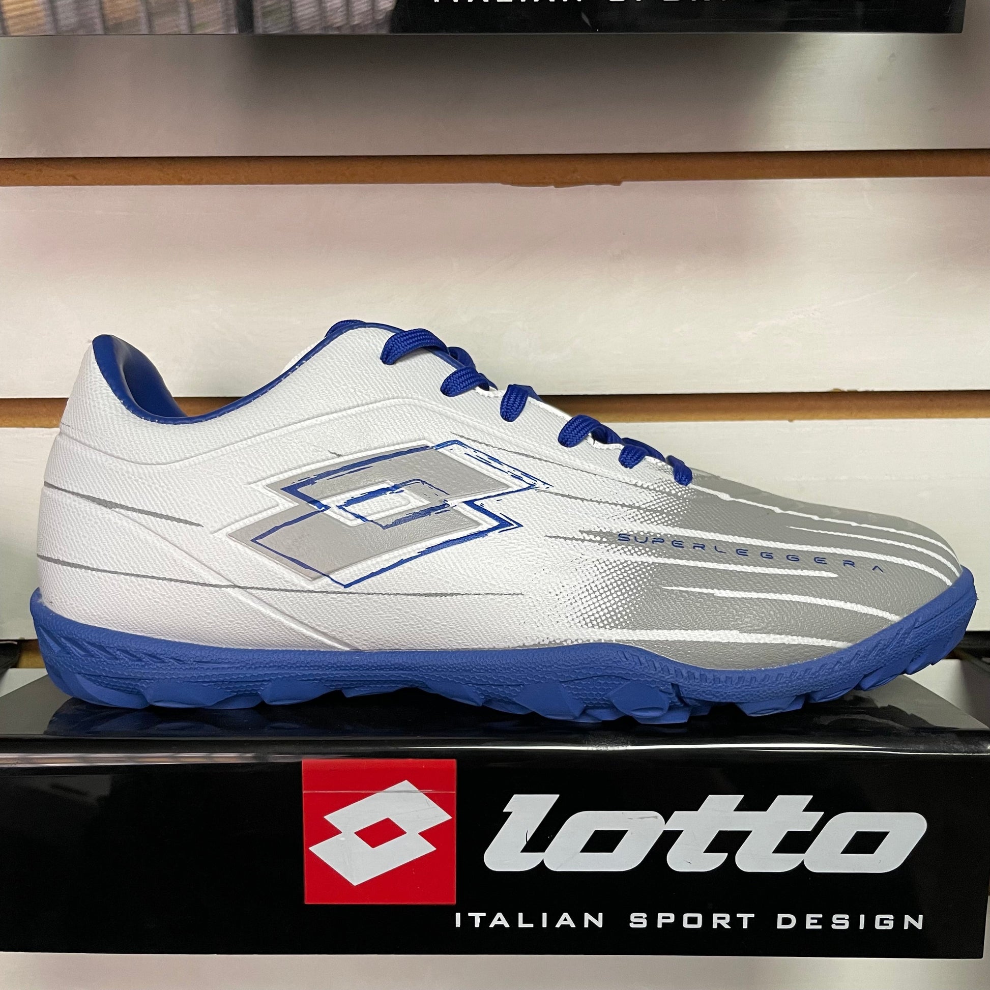 Zapato Baby Fútbol Juvenil Lotto - Solista TF JR Blanco Gris